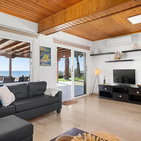 Shoreline House * Larnaka