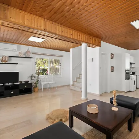 Shoreline House Ferienhaus Larnaka