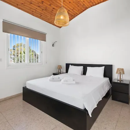 בית נופש Shoreline House *